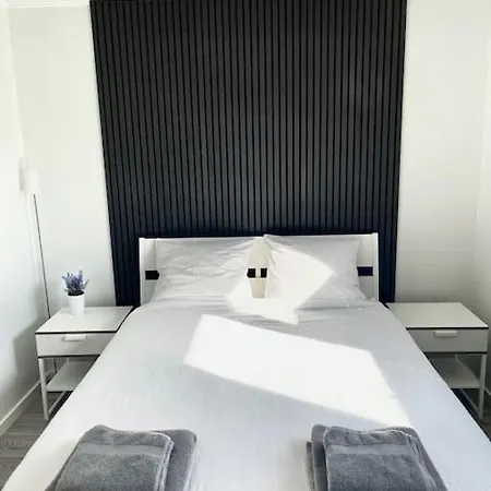 Luna S House Hotel